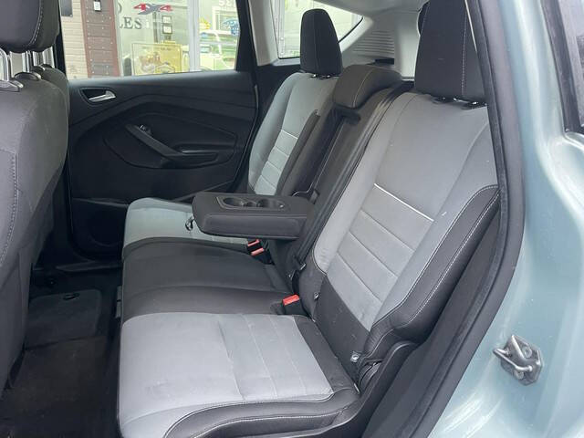 2013 Ford C-MAX Hybrid SE