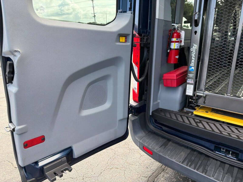 2017 Ford Transit