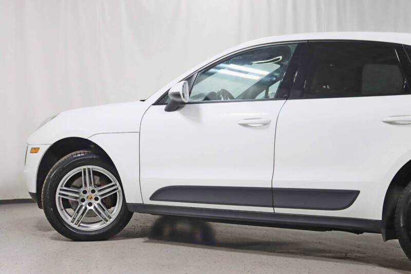 2017 Porsche Macan