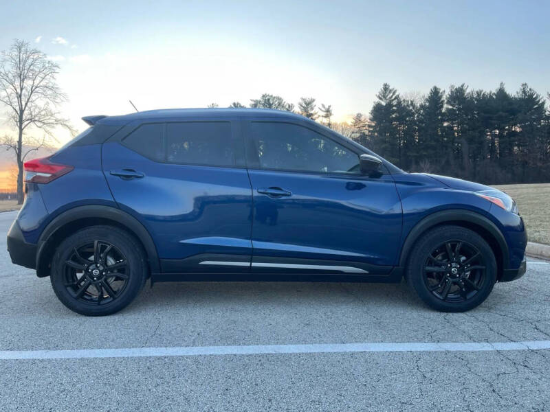2020 Nissan Kicks SR