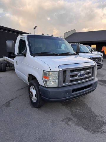 2011 Ford E-Series E-450 SD
