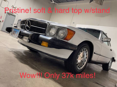 1986 Mercedes-Benz 560-Class for sale at Luxury Auto Finder in Batavia IL