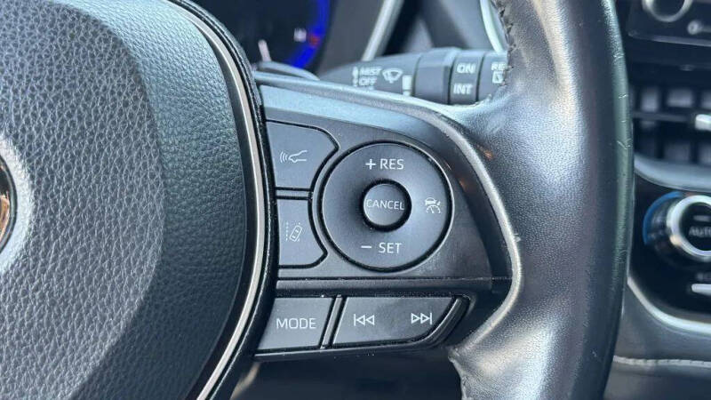 2019 Toyota Corolla Hatchback SE