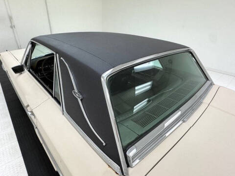 1964 Ford Thunderbird