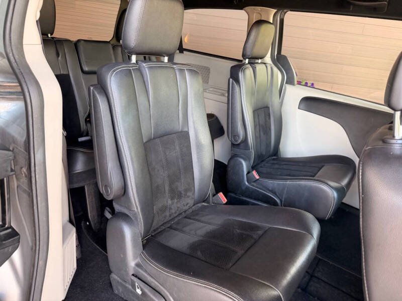 2016 Dodge Grand Caravan SE