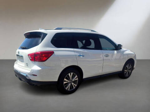 2020 Nissan Pathfinder SL