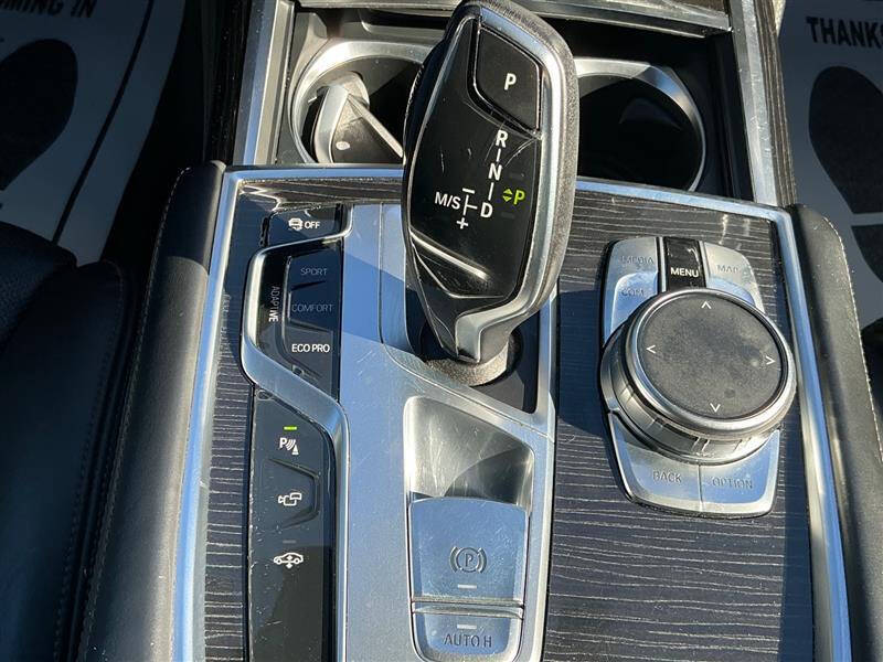 2016 BMW 7 Series 750i xDrive