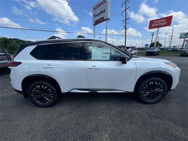 2025 Nissan Rogue Platinum