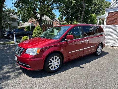 2015 Chrysler Town and Country for sale at FBN Auto Sales & Service in Highland Park NJ