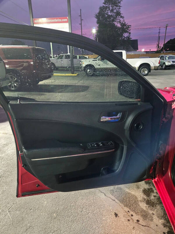 2013 Dodge Charger SE