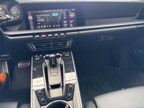 2020 Porsche 911 Carrera