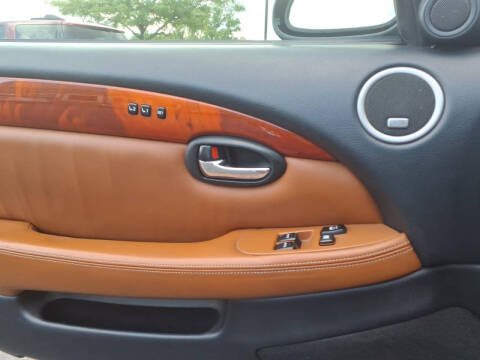 2005 Lexus SC 430