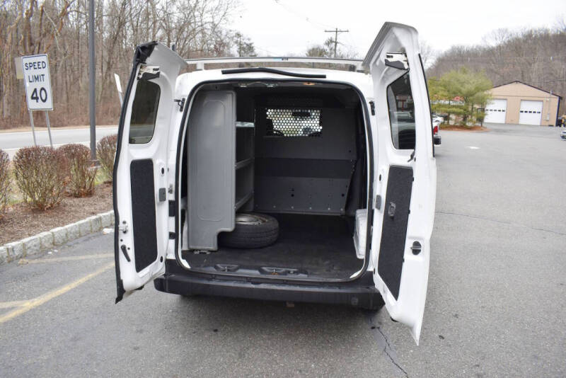 2017 Nissan NV200 SV