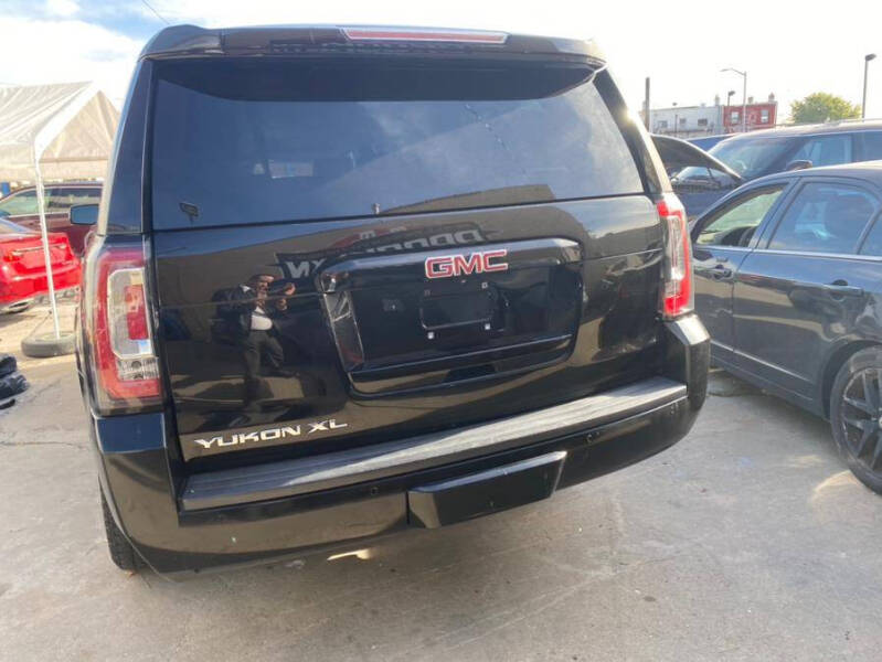 2016 GMC Yukon XL SLT