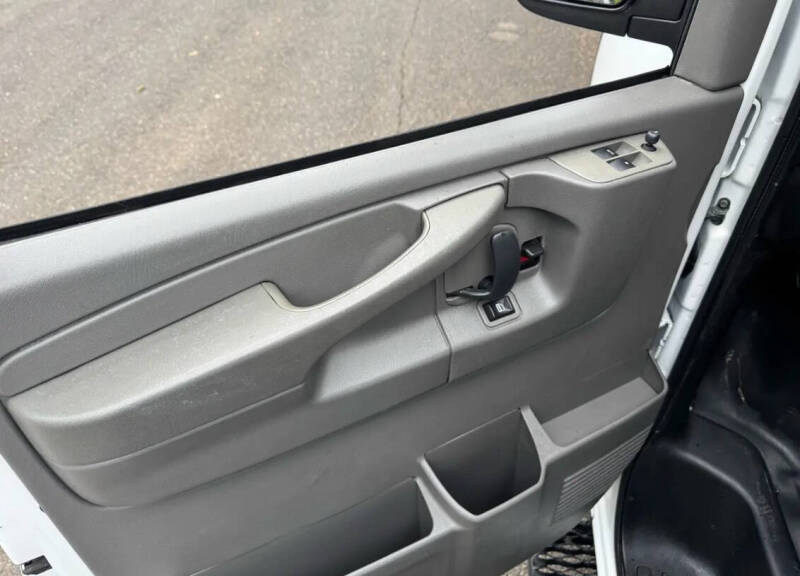 2014 Chevrolet Express LS 2500