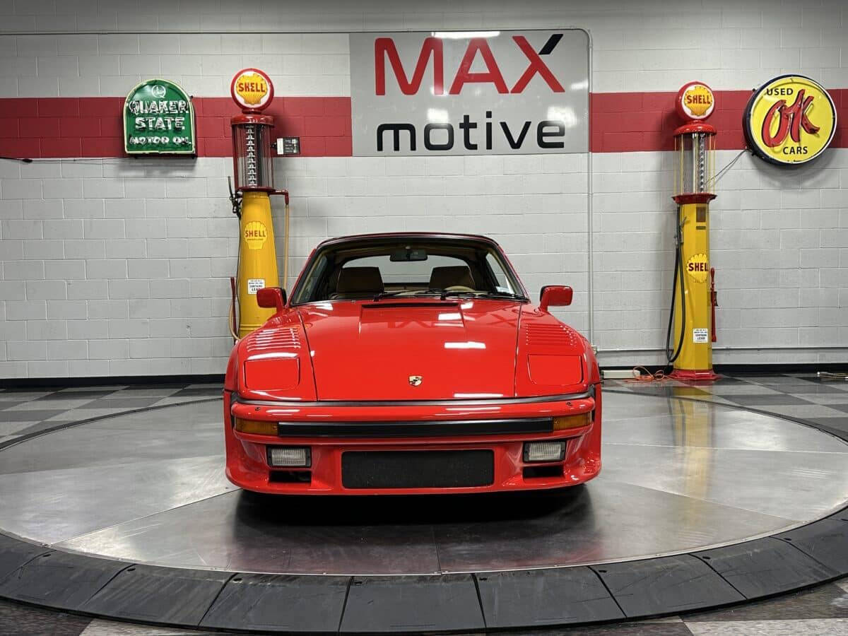 1985 Porsche 930 3