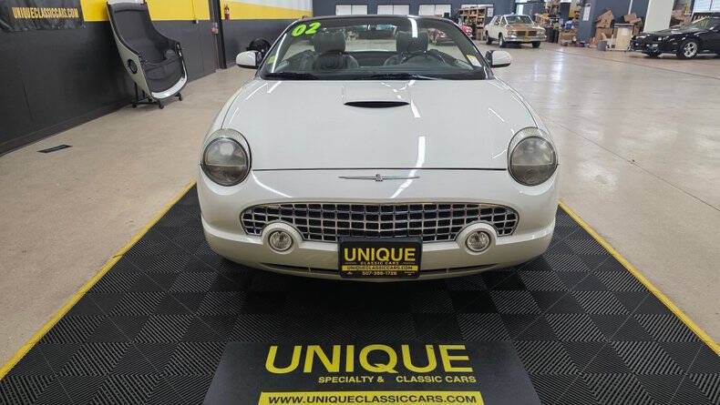 2002 Ford Thunderbird Deluxe