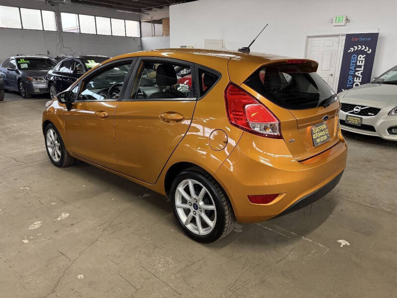 2016 Ford Fiesta SE