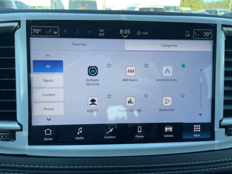 2026 Chrysler Pacifica Select
