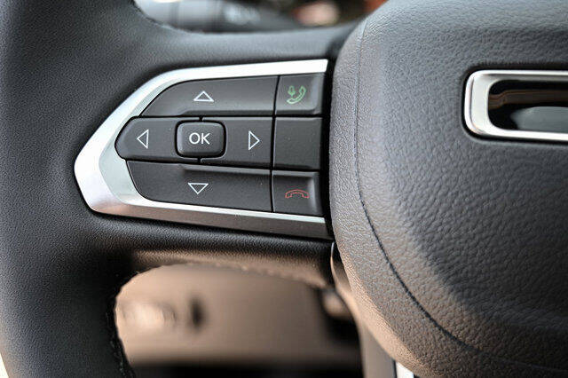 2024 Jeep Compass Latitude Lux