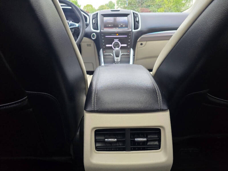 2015 Ford Edge Titanium