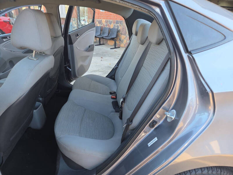 2015 Hyundai Accent GLS