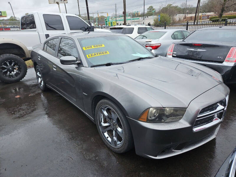 2012 Dodge Charger R/T photo 4