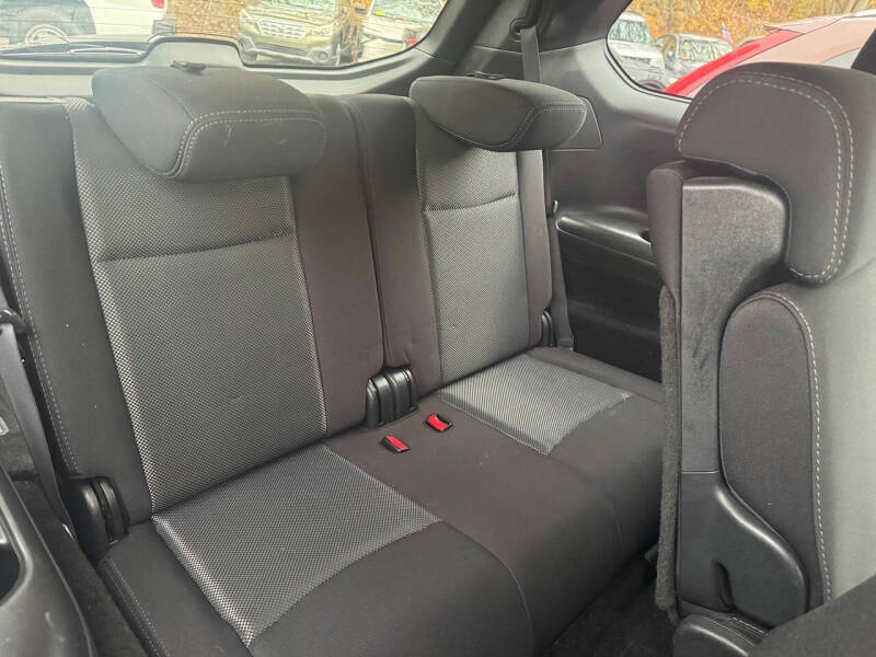 2019 Nissan Pathfinder SV