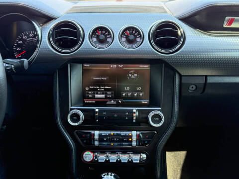 2015 Ford Mustang EcoBoost Premium