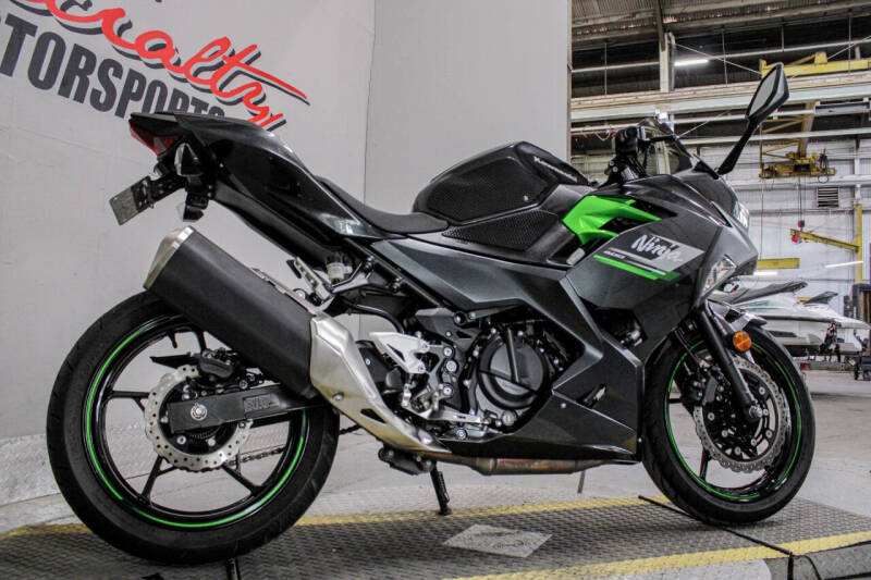 2023 Kawasaki Ninja 400 ABS