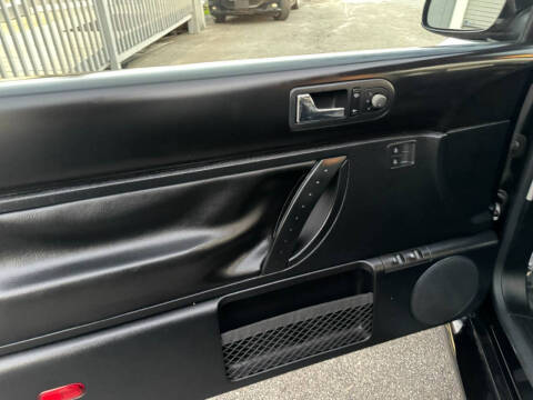 2009 Volkswagen New Beetle Base PZEV