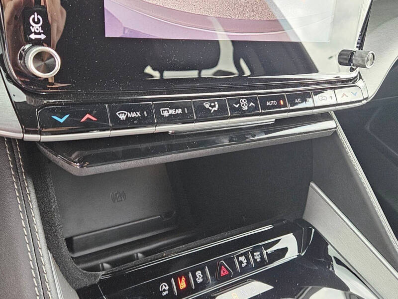 2025 Jeep Wagoneer L