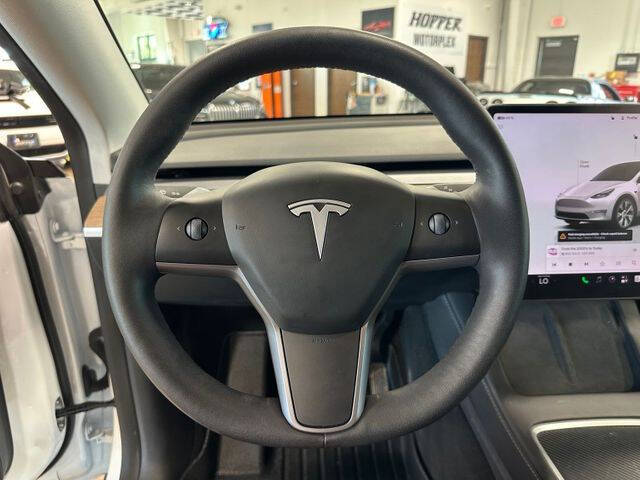 2023 Tesla Model Y Long Range