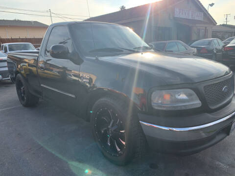 2000 Ford F-150 for sale at Five Star Auto Sales in Fresno CA