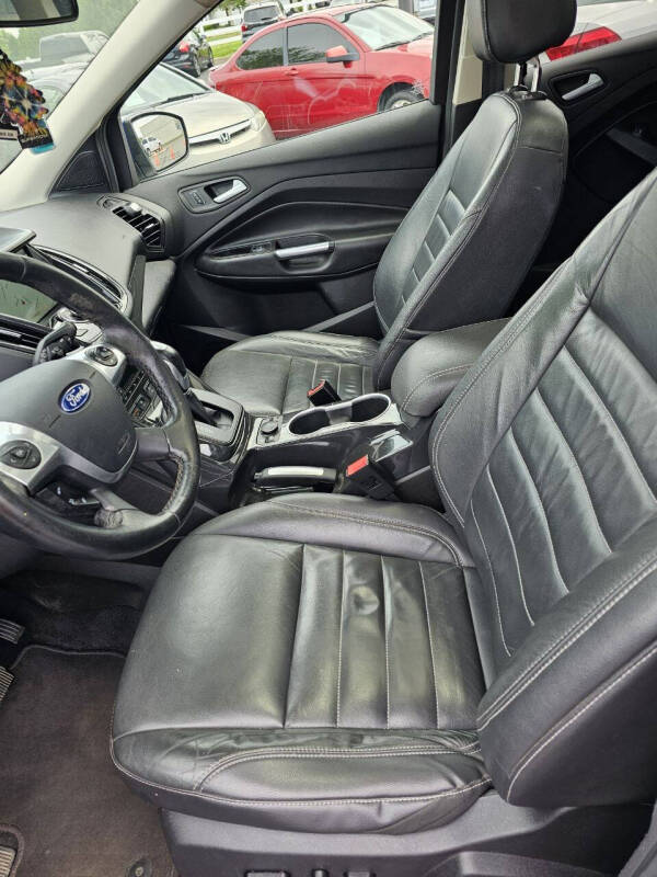 2016 Ford Escape Titanium