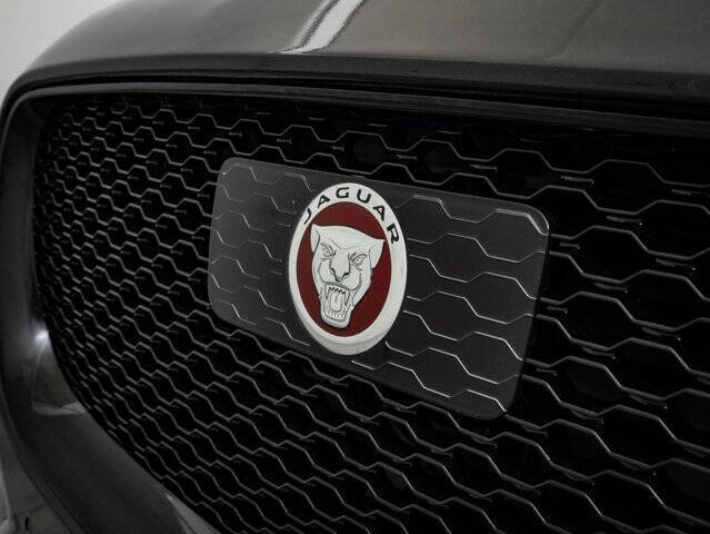 2020 Jaguar F-PACE S