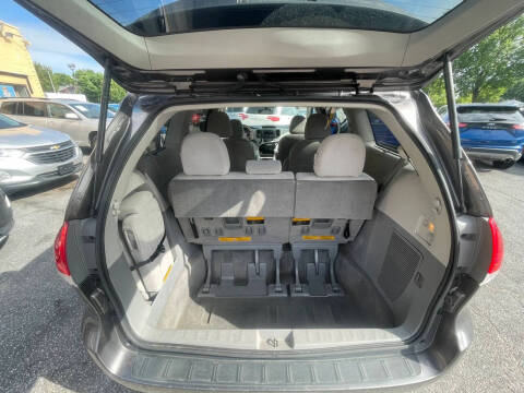 2014 Toyota Sienna