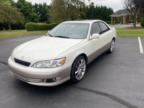 2001 Lexus ES 300 for sale at PREMIER AUTO SALES in Martinsburg WV