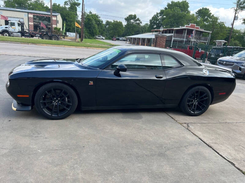 2022 Dodge Challenger R/T Scat Pack