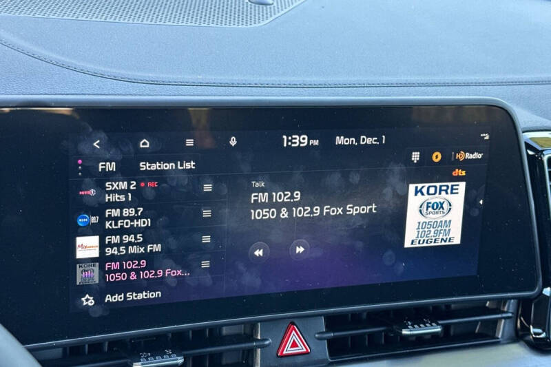 2025 Kia Sportage Hybrid EX