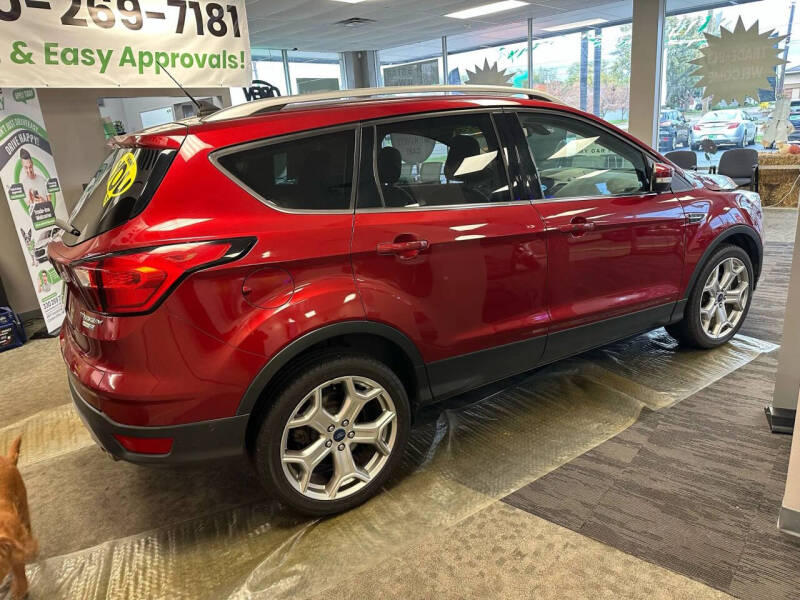 2019 Ford Escape Titanium