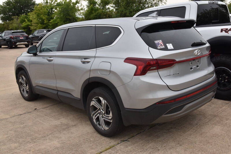 2023 Hyundai Santa Fe SE