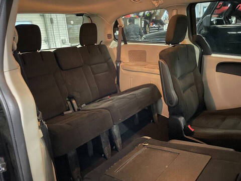 2015 Dodge Grand Caravan SE