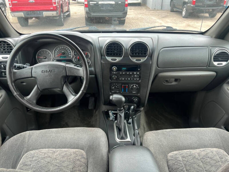 2004 GMC Envoy SLE