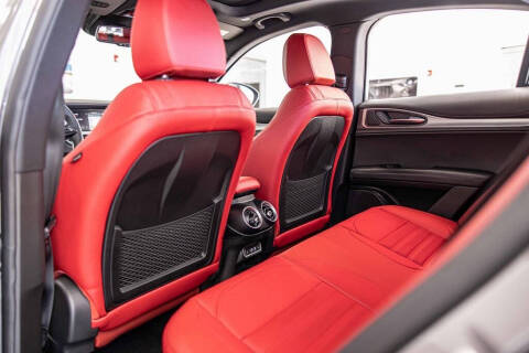 2025 Alfa Romeo Stelvio