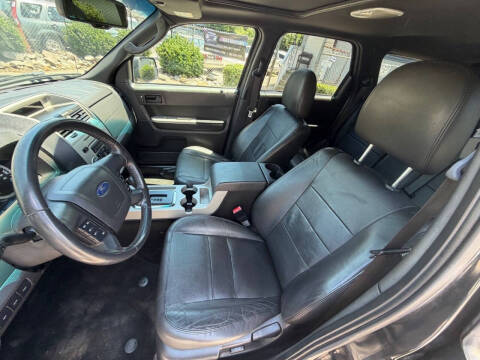 2011 Ford Escape XLT