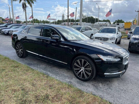 2023 Volvo S90 B6 Plus