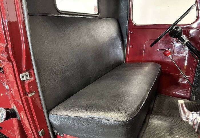 1946 Ford F-1