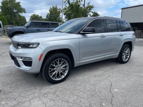 2022 Jeep Grand Cherokee for sale at Davco Auto in Fort Wayne IN