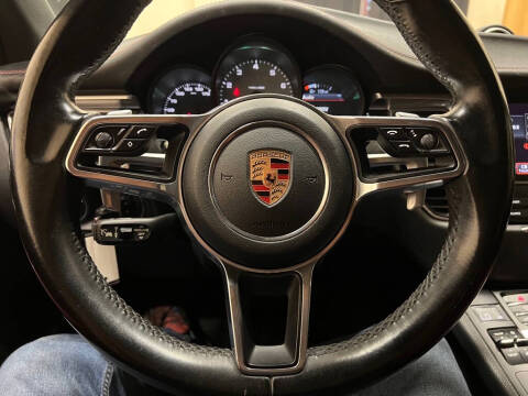 2018 Porsche Macan S